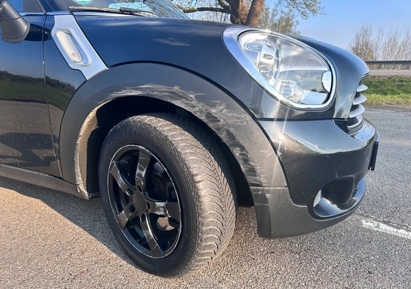 MINI Countryman cena 33200 przebieg: 166727, rok produkcji 2011 z Blachownia małe 92